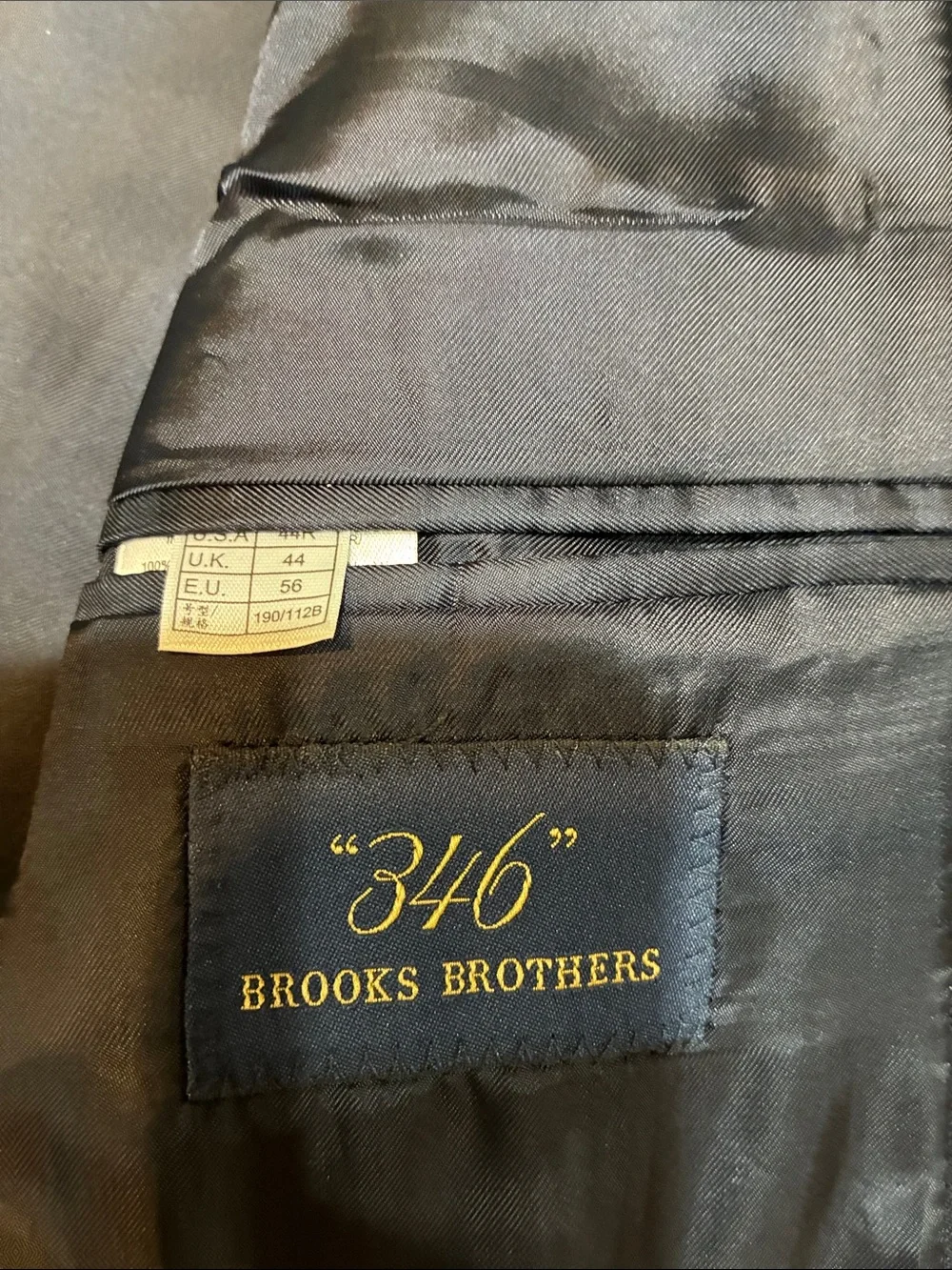 Brooks Brothers Navy Blazer - Classic Interior